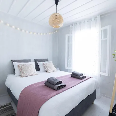 Vakantiehuis Theros - Garden&sea Breeze *