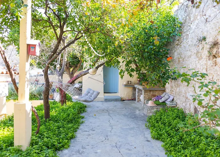 Vakantiehuis Theros - Garden&sea Breeze