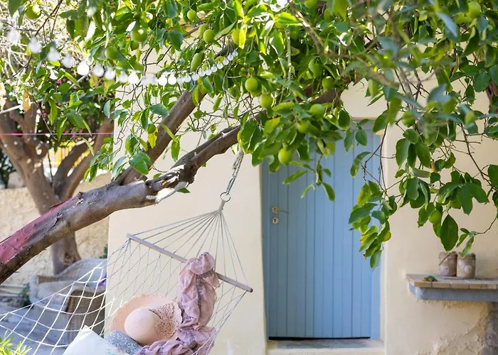 Vakantiehuis Theros - Garden&sea Breeze