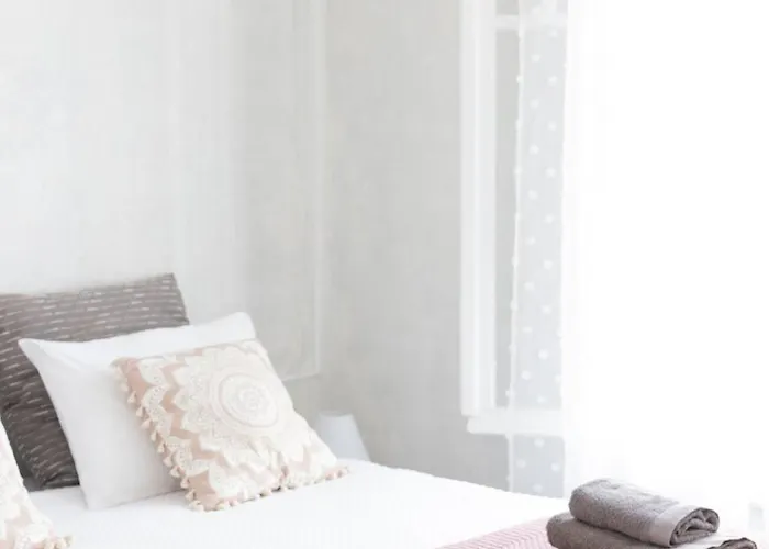 Theros Cottage Garden Sea Breeze *