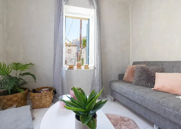 Casa vacanze Theros Cottage Garden Sea Breeze