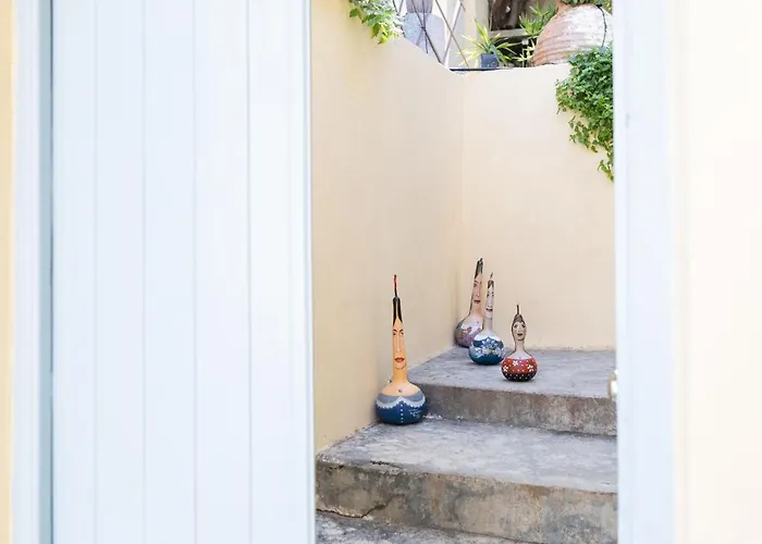 Theros Cottage Garden Sea Breeze *