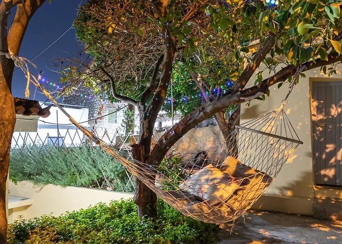 Theros Cottage Garden Sea Breeze Nauplia